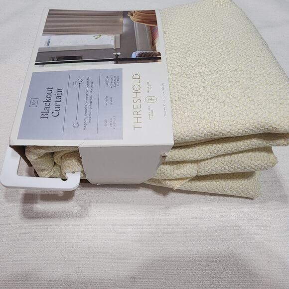 Threshold blackout curtain L 50'' x W 63'' cream Asheville - Picture 8 of 8